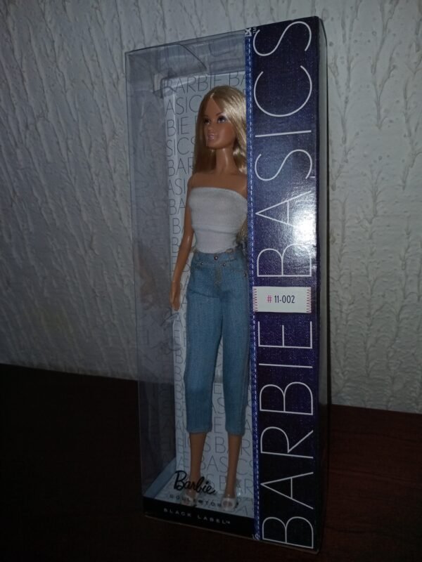 Barbie Basics Model No. 11 Collection 002