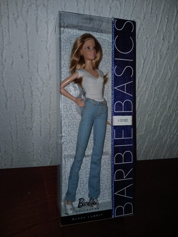 Barbie Basics Model No. 07 - Black Label Collection