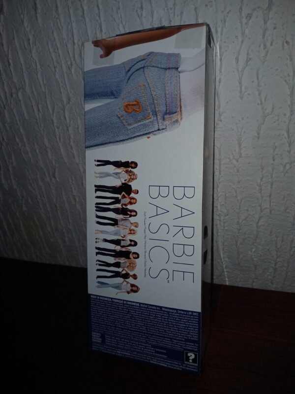 Barbie Basics Model No. 07 - Black Label Collection